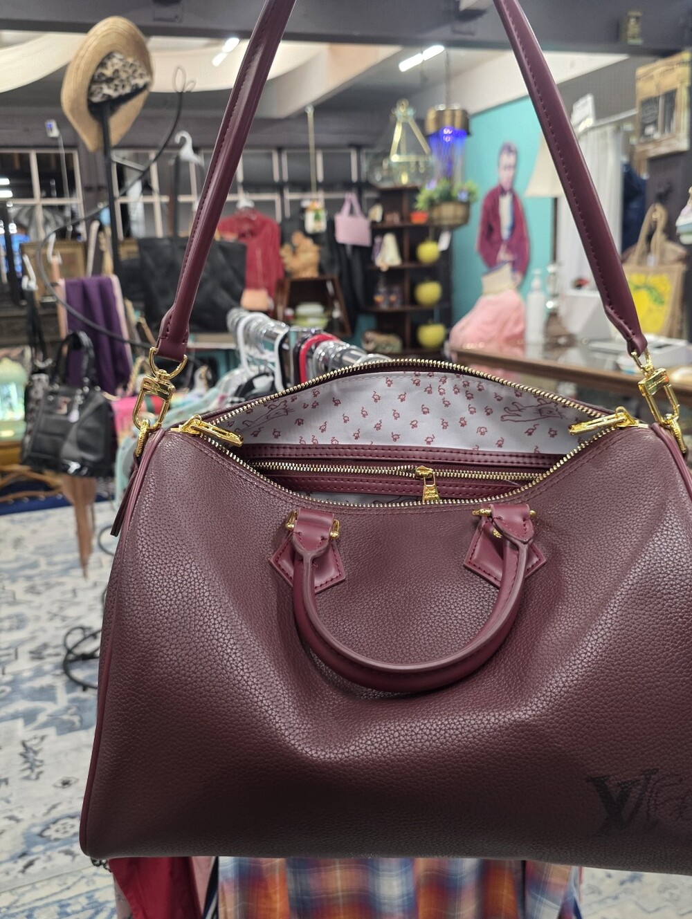 Speedy Soft 30  With Cat Bag Charm And Lock And Key. - Picture 12 of 16